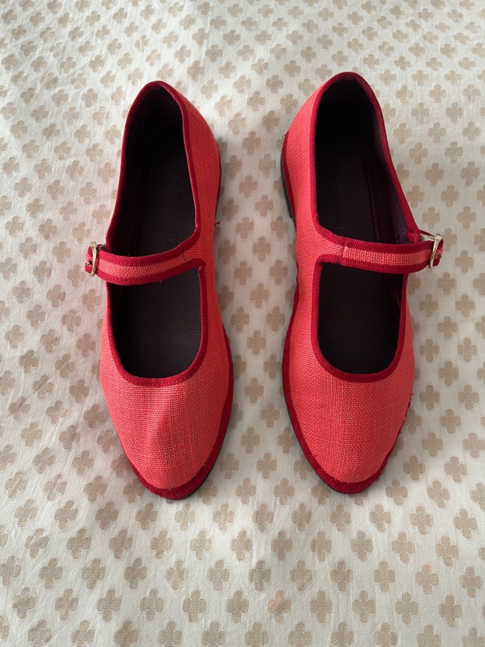 flabelus Red Barbara Mary Jane Flats - Classic Canvas Style - 38 (7.5)